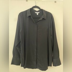 Woman’s XL Nine West polyester long sleeve blouse